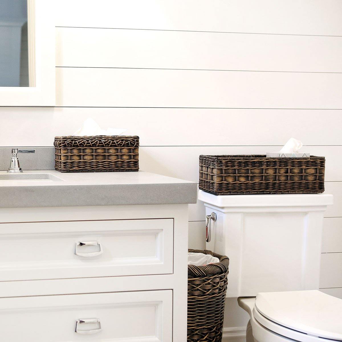 https://cdn.shopify.com/s/files/1/0726/1125/products/wicker_bathroom_accessories2_5fe61fa7-f0ea-4340-b3dd-376f3a21c935.jpg?v=1593190815